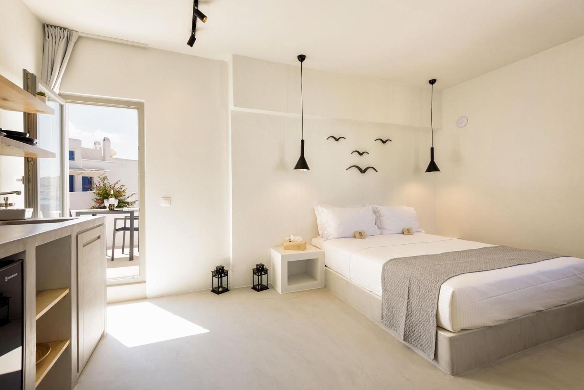 Peven Suites Науса Экстерьер фото